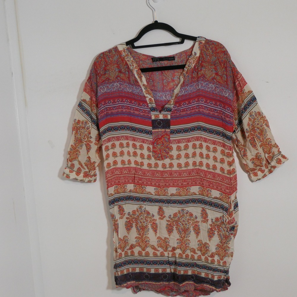 Zara Women Tunic M Red Mixed Paisley Floral Boho Peasant Travel Eclectic Flowy